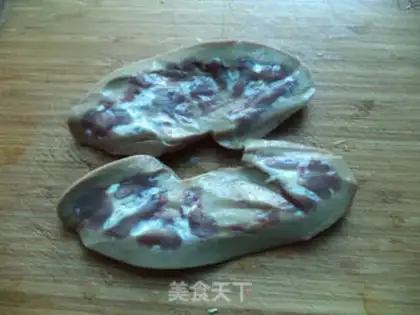 Make cucumber pig