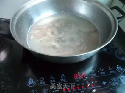 Make cucumber pig
