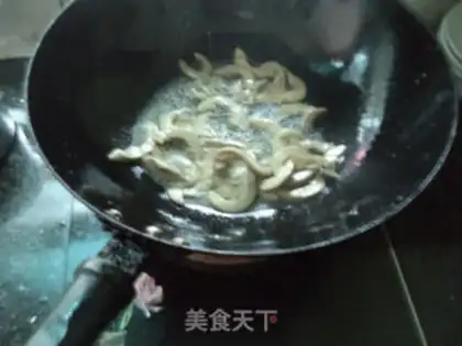 Make cucumber pig