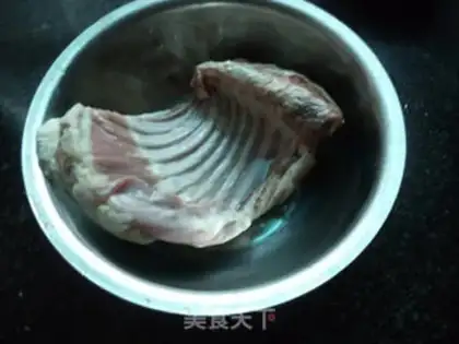 Make Fresh lamb chop soup step 0