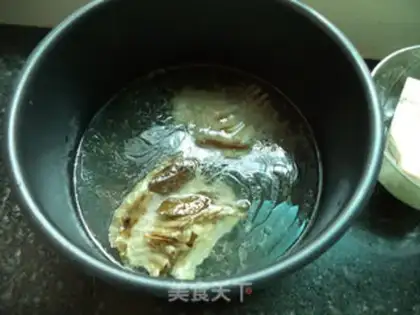 Make Fresh lamb chop soup step 5