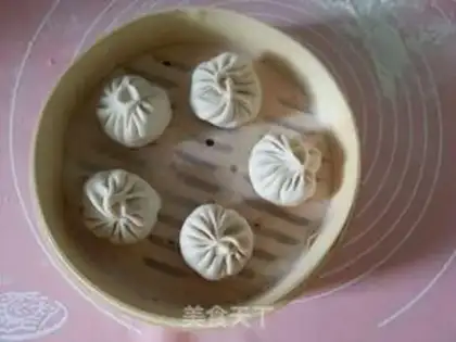 Make Porky buns step 10