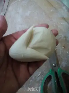 Make Little bunny buns step 4