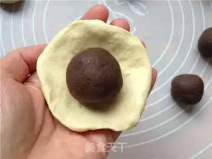 Make Pumpkin sandbag step 5