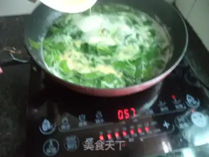 Make spinach egg soup step 7