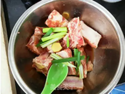 Make Sugar vinegar ribs step 1