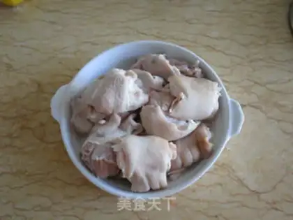 Make Ice cream pig hoof step 0