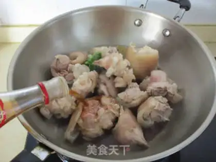 Make Ice cream pig hoof step 4