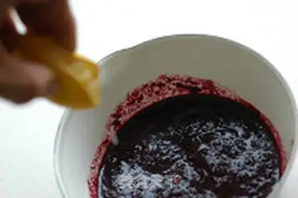 Make Gradual blueberry cheesecake step 4
