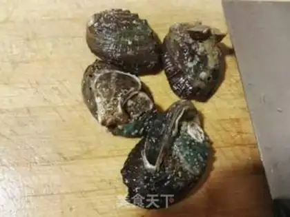 Make Abalone fish glue step 11
