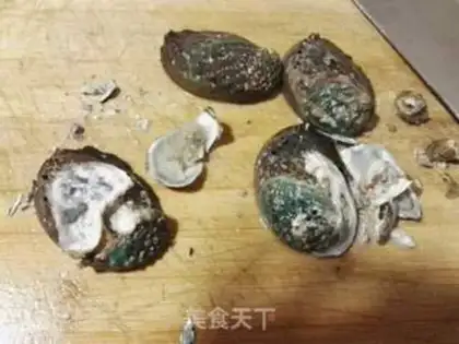 Make Abalone fish glue step 12
