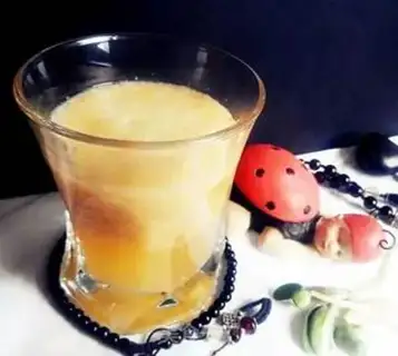 Make Apple strawberry juice step 3
