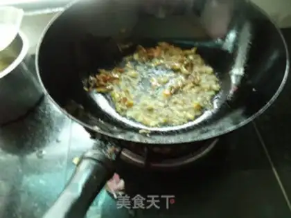 Make Spicy egg fans step 5