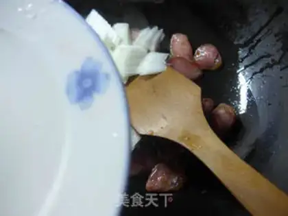 Make The cabbage sausage step 4