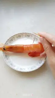 Make Golden garlic, South American shrimp step 2