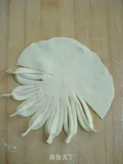 Make Tiger flower step 6