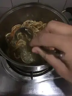 Make A healthy thin soup step 3