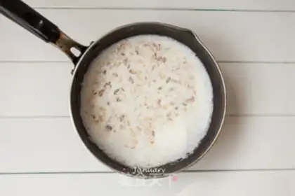 Make A oats banana shake step 2