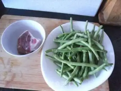 Make Pork for four seasons step 0