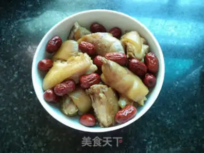 Make Dry-dry red dates, pigs