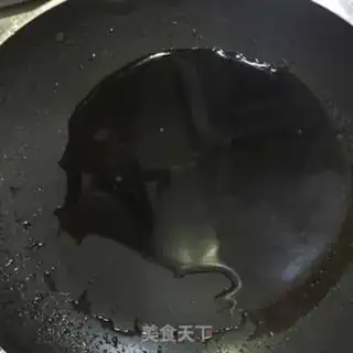 Make Red sugar fingers step 3