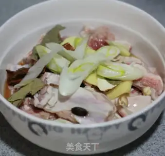 Make Spicy lamb chops and radish step 1