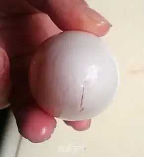 Make A tacky egg step 5