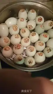 Make A tacky egg step 10