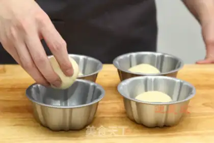 Make Red bean bread step 3