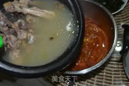 Make Chicken bone soup pan step 5