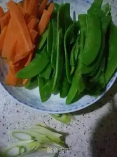 Make Sausage Dutch beans step 0