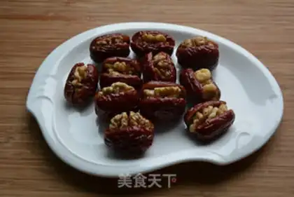 Make Trees and walnuts step 3