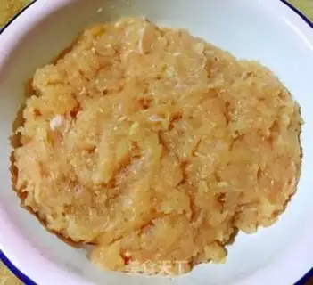 Make A meat powder fan step 2