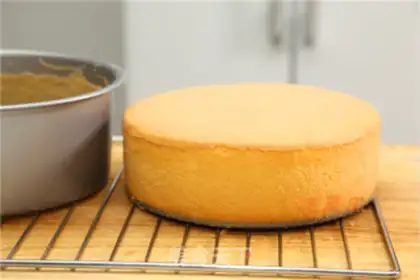 Make Perfect twilight cake step 12
