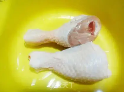 Make Steam chicken leg rolls step 0