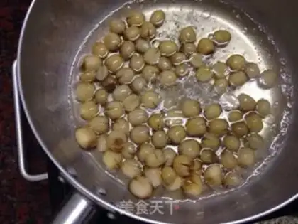 Make ♪ Burning the Lotus red bean ♪ step 5