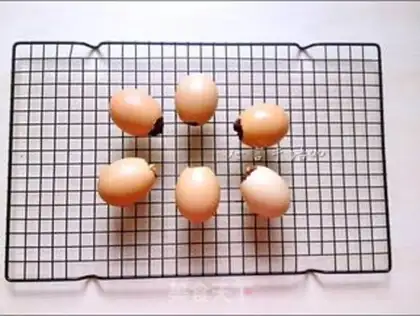 Make Egg brownie step 12
