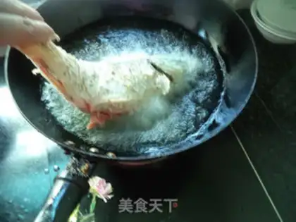 Make Bean petals for carp step 4