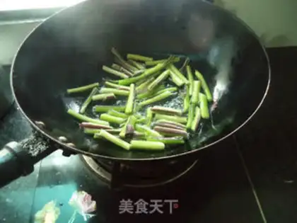 Make Creamed fish step 1