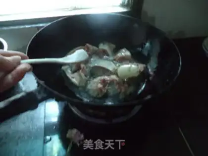 Make The celery is cooking fish step 2