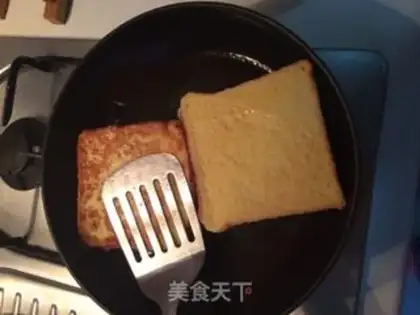 Make Strawberry cheese toast sandwich step 5