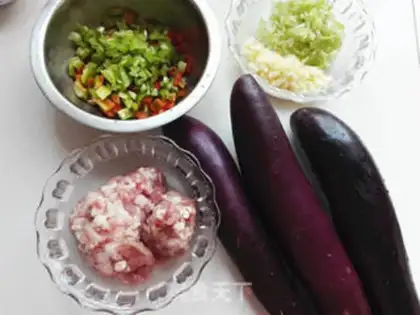 Make Garlic pasta roast eggplant step 0