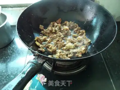 Make Sour cucumber fried duck step 5