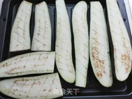 Make Garlic pasta roast eggplant step 1