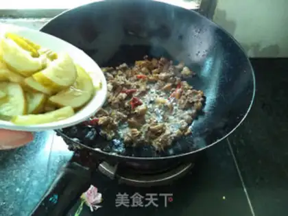 Make Sour cucumber fried duck step 8