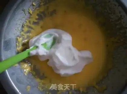 Make Fowl-colored cake step 7