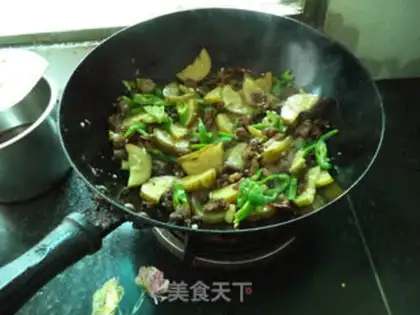 Make Sour cucumber fried duck step 12
