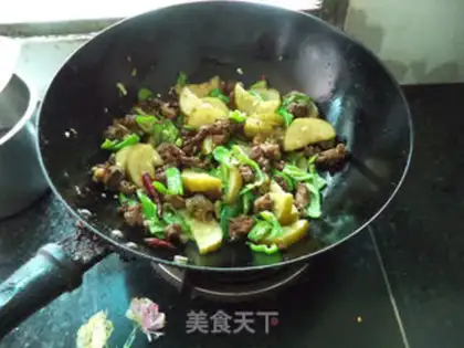 Make Sour cucumber fried duck step 13
