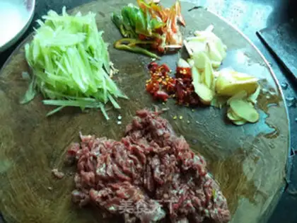 Make Garlic beef silk step 1