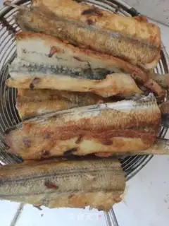 Make Red-burned pony fish step 5